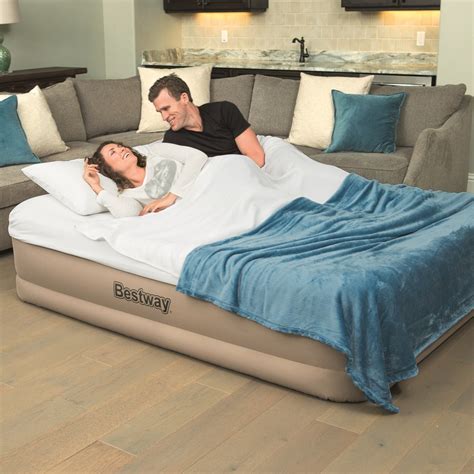 Double Fortech Inflatable Bed with Bestway Integrated AC Pump ...