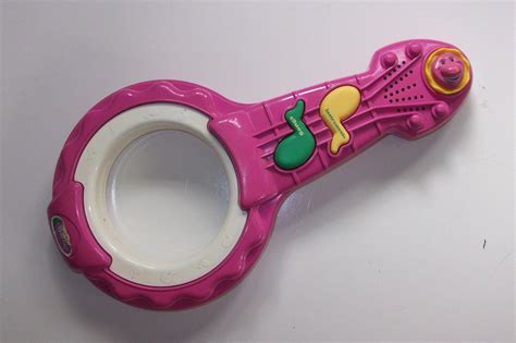 BARNEY MUSICAL BANJO TOY GUITAR INSTRUMENT PLAYSKOOL 1997 - WORKS -FREE SHIPPING | #1885265354