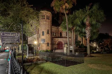 Charleston Terrors: The Ghosts of Pirates and Patriots Past | GetYourGuide