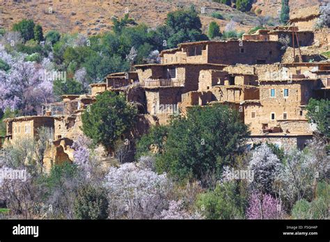 Village in the HIgh Atlas Mountains, Morocco Stock Photo - Alamy