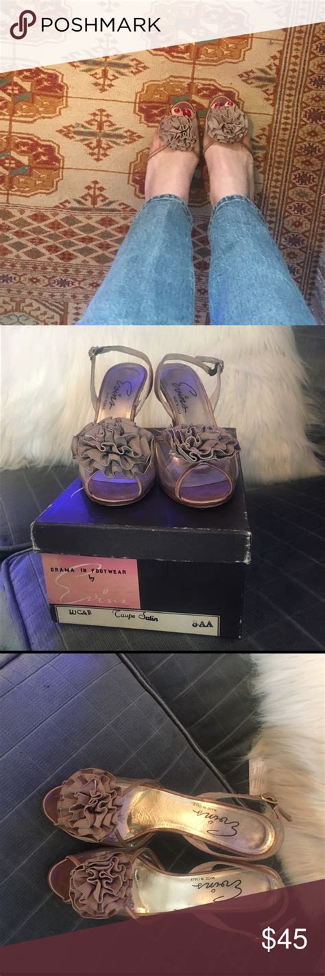 Vintage Saks fifth avenue shoes In great vintage condition! Made for a ...