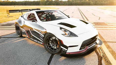 El Nissan 370Z de Z1 Motorsport tiene 750 CV y un sinfín de «chucherías» de competición