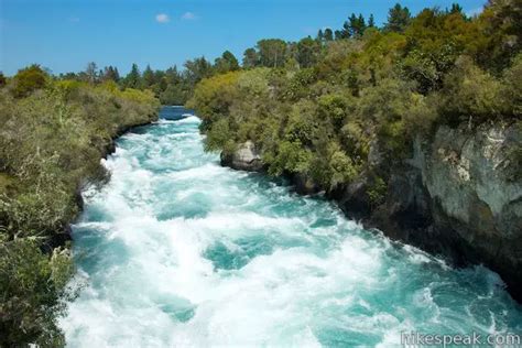 Spa Thermal Park - Huka Falls Walkway | New Zealand | Hikespeak.com