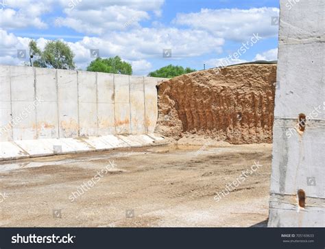 Storage Silos Trench Silo Stock Photo 705169633 | Shutterstock