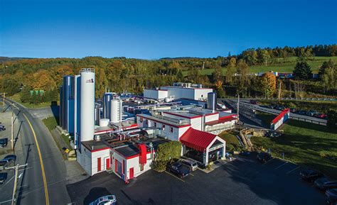 Cabot Creamery is looking sharp: inside the dairy plant | 2016-03-04 | Dairy Foods