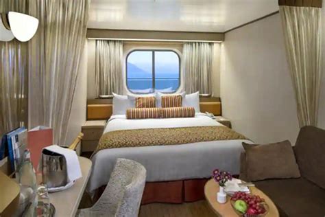 Volendam Cabin FF1964 - Category FF - Large Oceanview Stateroom FF1964 on iCruise.com