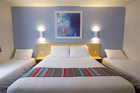 TRAVELODGE DUMFRIES - Updated 2024 Prices & Hotel Reviews (Scotland)