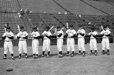 San Francisco Giants debut in 1958 with a great headline, better baseball