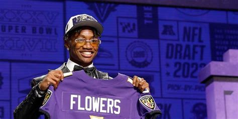 Ravens first-round draft pick Zay Flowers surprises dad with new car ...