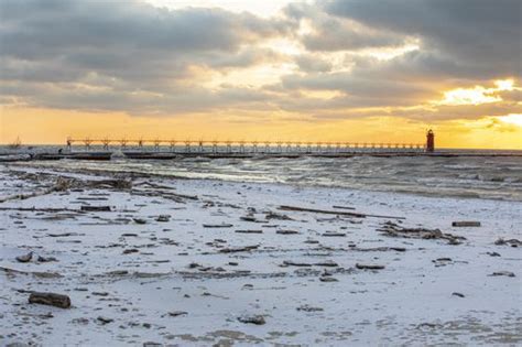 Beaches shrink in Southwest Michigan amid rising water levels - mlive.com