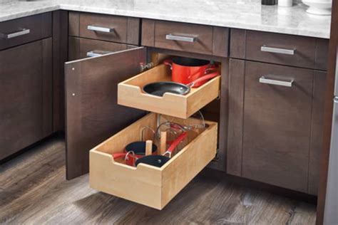 The Pros to Having Drawers Instead of Lower Cabinets | The Kitchn