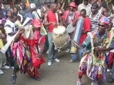 Haiti - Culture : The Minister of Culture listening Raras leaders of Léogâne