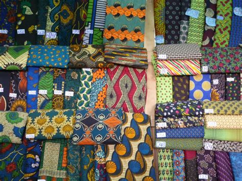 Tanzania "kitenge" fabrics (sold by metre) | Sewing pattern design ...