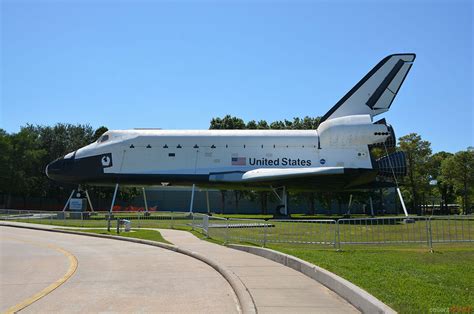 Houston's space shuttle to get new name in contest open to Texans | collectSPACE