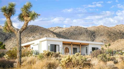 11 Joshua Tree Airbnbs to Save for Your Next Desert Getaway | Condé Nast Traveler