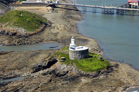 Mumbles Lighthouse in Mumbles, WA, United Kingdom - lighthouse Reviews - Phone Number - Marinas.com