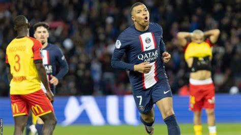 Paris St-Germain 3-1 Lens: Kylian Mbappe becomes PSG's all-time Ligue 1 top scorer - BBC Sport