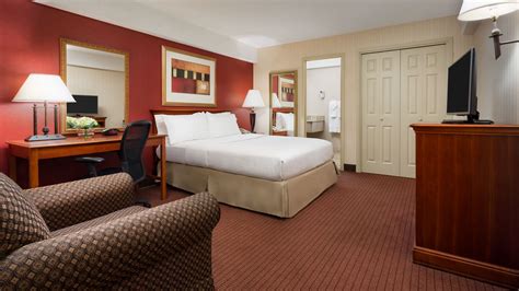 Brookline Hotel Coupons for Brookline, Massachusetts - FreeHotelCoupons.com