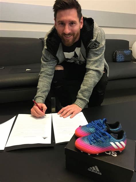 Lionel Messi Signs Lifetime Deal with adidas - WearTesters