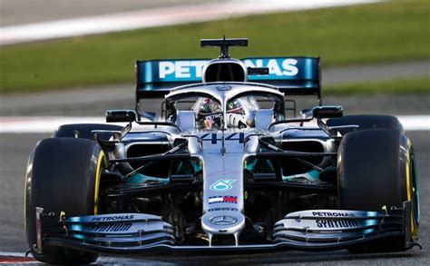 Formule 1 à Abu Dhabi : Hamilton remporte le dernier GP de la saison