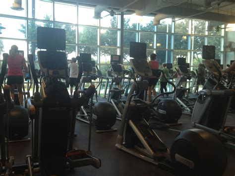 Gyms in Downtown Austin – YMCA TownLake