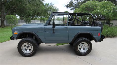 1977 Ford Bronco Custom for Sale at Auction - Mecum Auctions