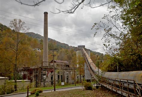 Cleaning up after the toxic refuse of abandoned coal mines | Grist