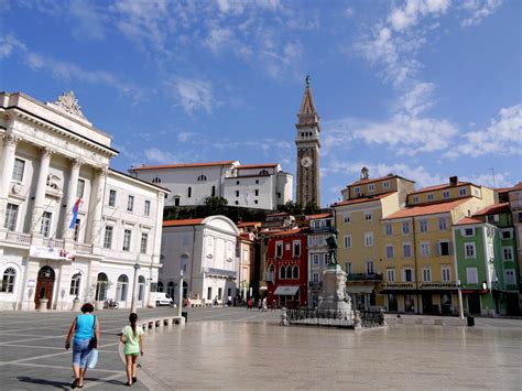 15 Beautiful Tartini Square Photos To Inspire You To Visit Piran, Slovenia