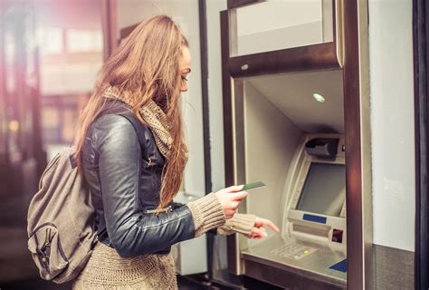 Atm Withdrawal Limit - How Much Cash You Can Withdraw At Once