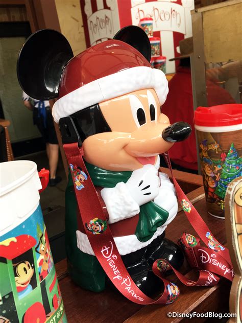 Popcorn Bucket: Santa Mickey Popcorn Bucket