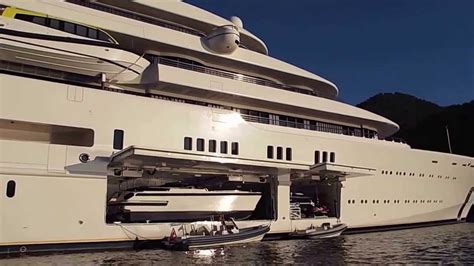 Roman Abramovich yacht Eclipse is worth one billion pounds - Yacht ...