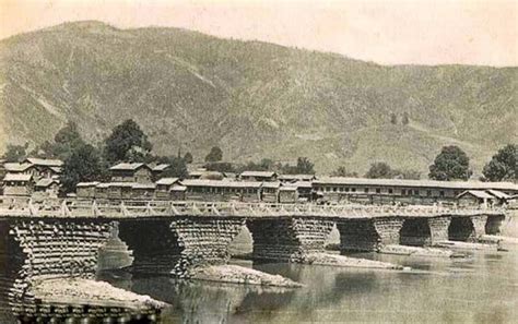 19 Old Pictures Of Kashmir That Will Show You How The Times Have Changed