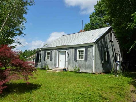 Barnstead, New Hampshire - Homes & Property | Maxfield Real Estate