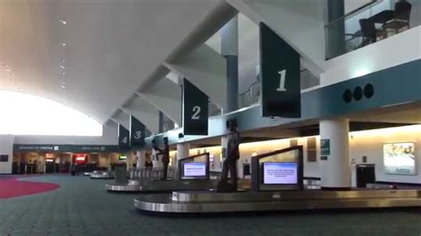 Bishop International Airport: Flint, Michigan - YouTube