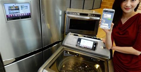 LG HomeChat Talkative Kitchen Appliances Go Live - SlashGear