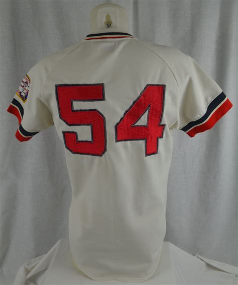 Lot Detail - Minnesota Twins 1974 Professional Model #54 Jersey w/Heavy Use