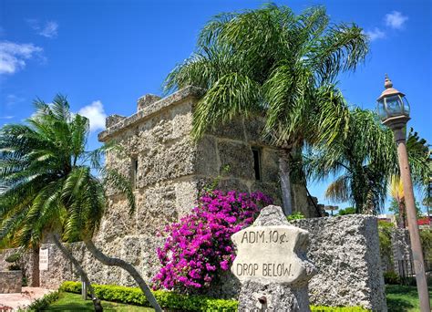 Eccentric and Amazing Coral Castle in Homestead, Florida - Buyoya