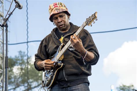 10 Black Guitar Players You Should Check Out. – ThyBlackMan.com