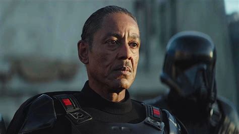 Giancarlo Esposito Reveals Moff Gideon's Future In 'The Mandalorian' Season 3