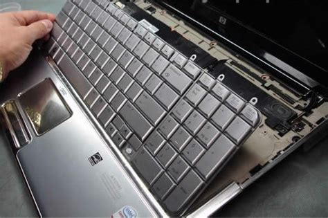 Replace / Remove HP Pavilion DV7 Keyboard