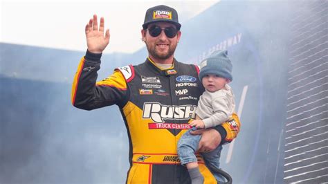 Chase Briscoe Sets Goals for 2023 NASCAR Season