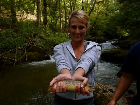 Fly Fishing in Gatlinburg TN | Hookers Fly Shop and Guide Service. Your ...