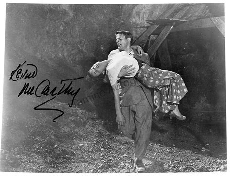 Kevin McCarthy Autograph in "Invasion of the Body Snatchers" – Tamino