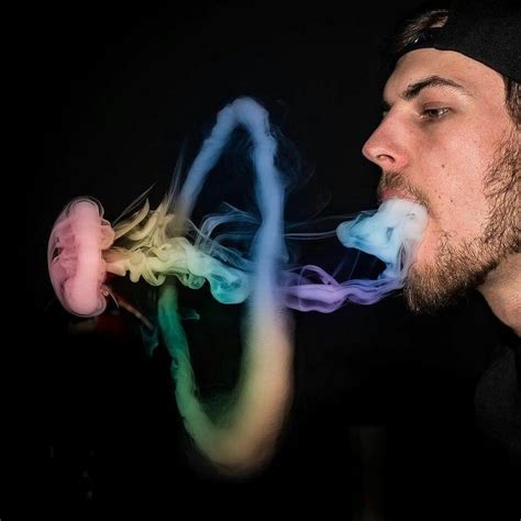 Color Changing Vape Juice: 5 Vape Tricks To Try With It!