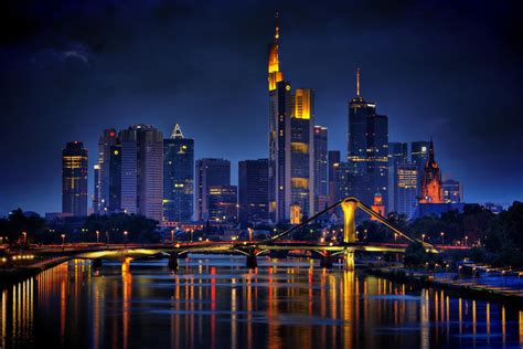 Frankfurt Skyline by cndrs on DeviantArt