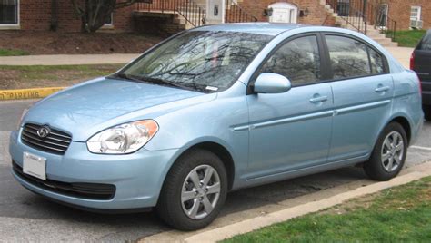 File:Hyundai-Accent-GLS-sedan.jpg - Wikipedia