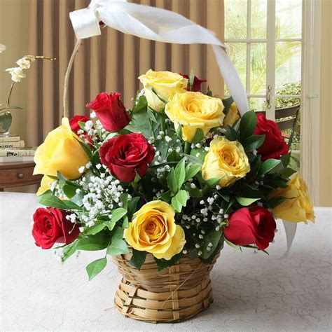 Red And Yellow Roses In A Basket - Gifterzz