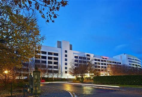 Crowne Plaza Canberra,Canberra:Photos,Reviews,Deals