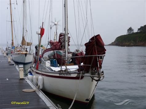 BREAKAWAY, Sailing vessel - Details and current position - MMSI ...