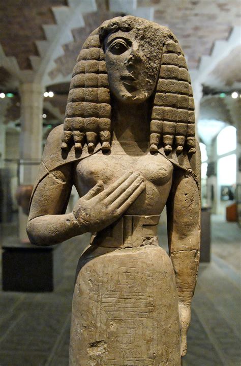 Early Archaic sculpture that exhibits characteristics from the ...